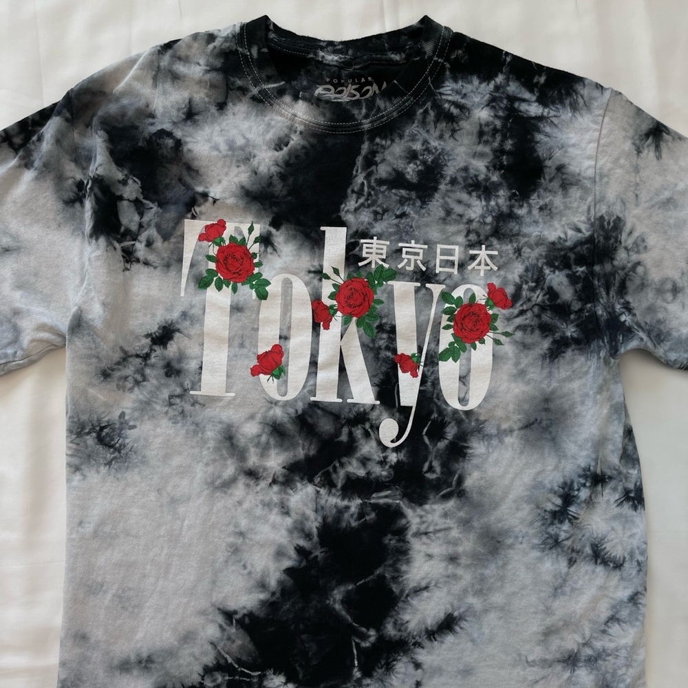 Popular Poison Men's Graphic Black & White Tie Die Tokyo Short Sleeve T-Shirt M
